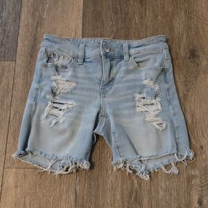 American Eagle Outfitters Women's Size 2 Light Blue Distressed Jean Shorts